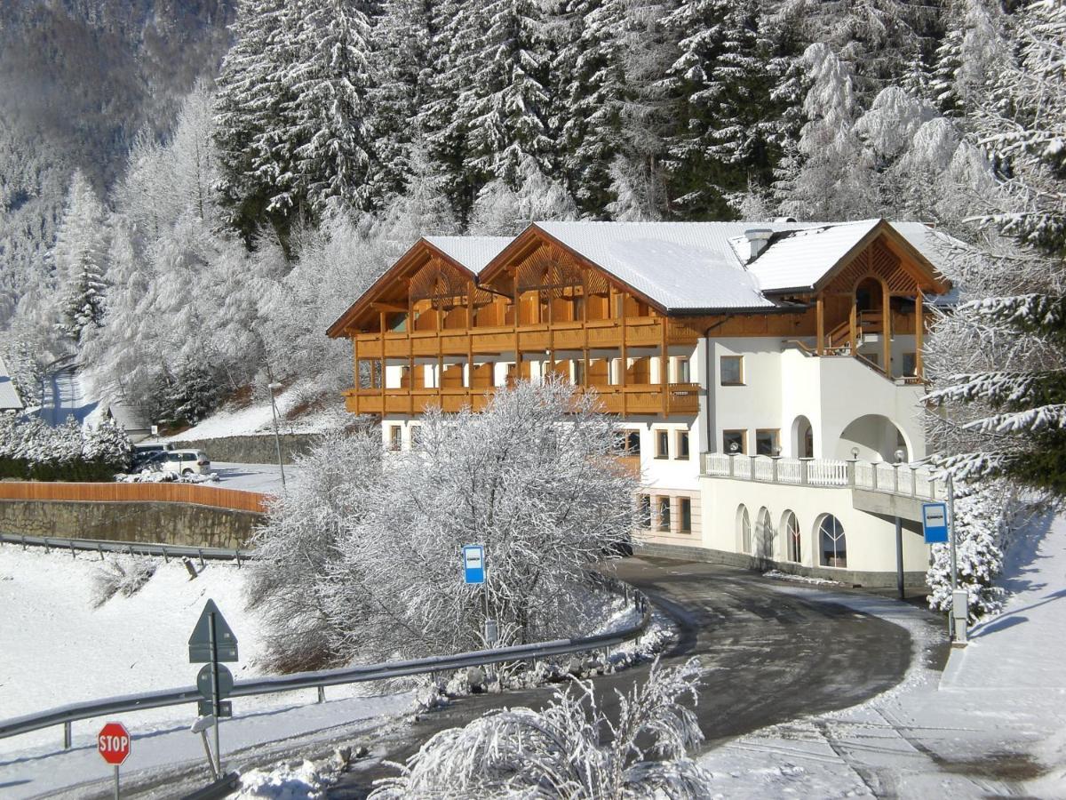 Hotel Kranebitt Val di Vizze Buitenkant foto