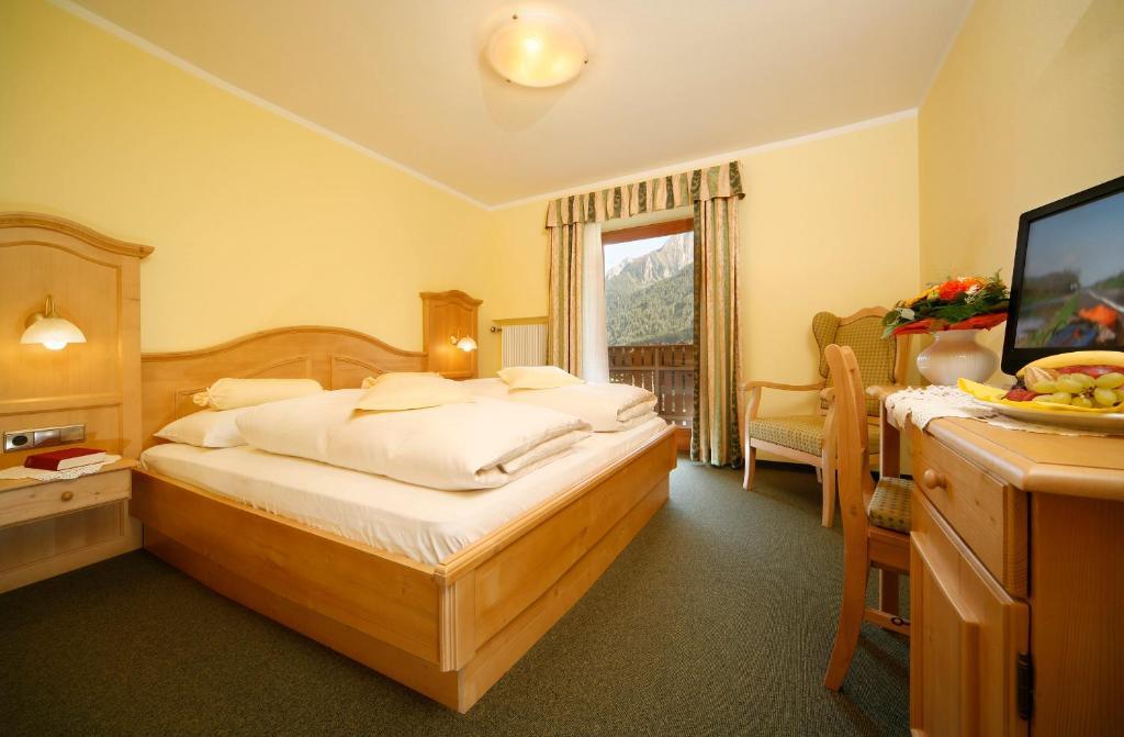 Hotel Kranebitt Val di Vizze Buitenkant foto