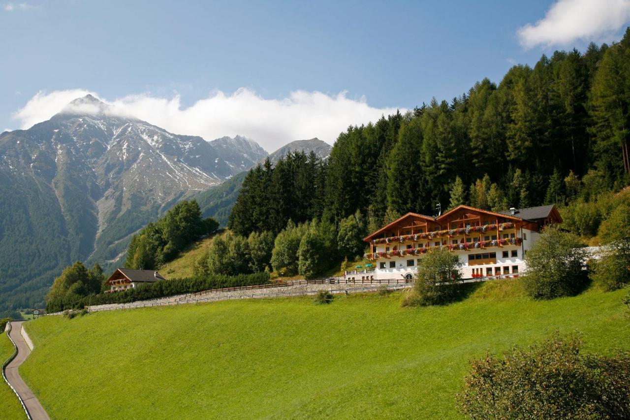 Hotel Kranebitt Val di Vizze Buitenkant foto