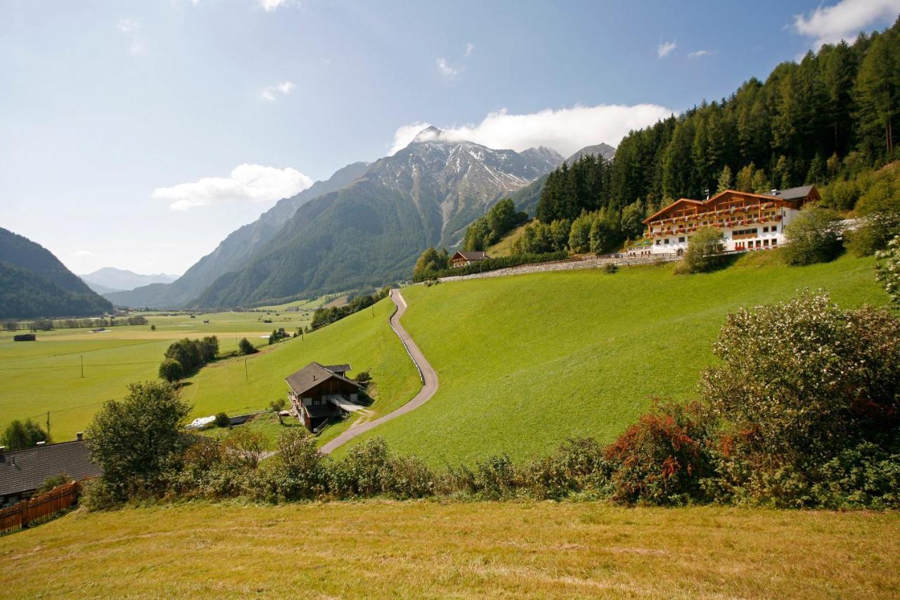 Hotel Kranebitt Val di Vizze Buitenkant foto
